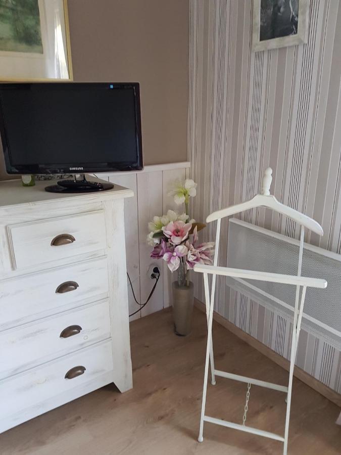 Chambre D Hotes A 4 Kms D Uzes " Chez Nadou " Arpaillargues-et-Aureillac 외부 사진